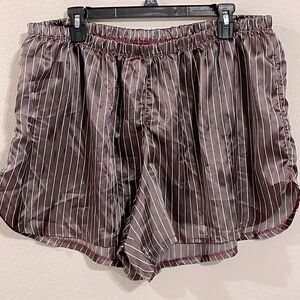 Cacique Women’s Sleep Shorts Size 24 Purple Loungewear Pull On Stretch Waist